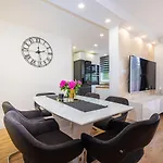 M&f Luxury דירה זאדאר